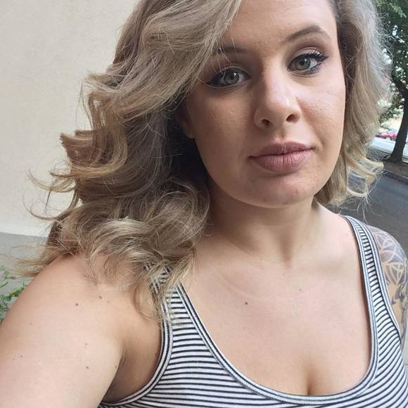 Meet your Posher, Mary - Picture 1 of 1